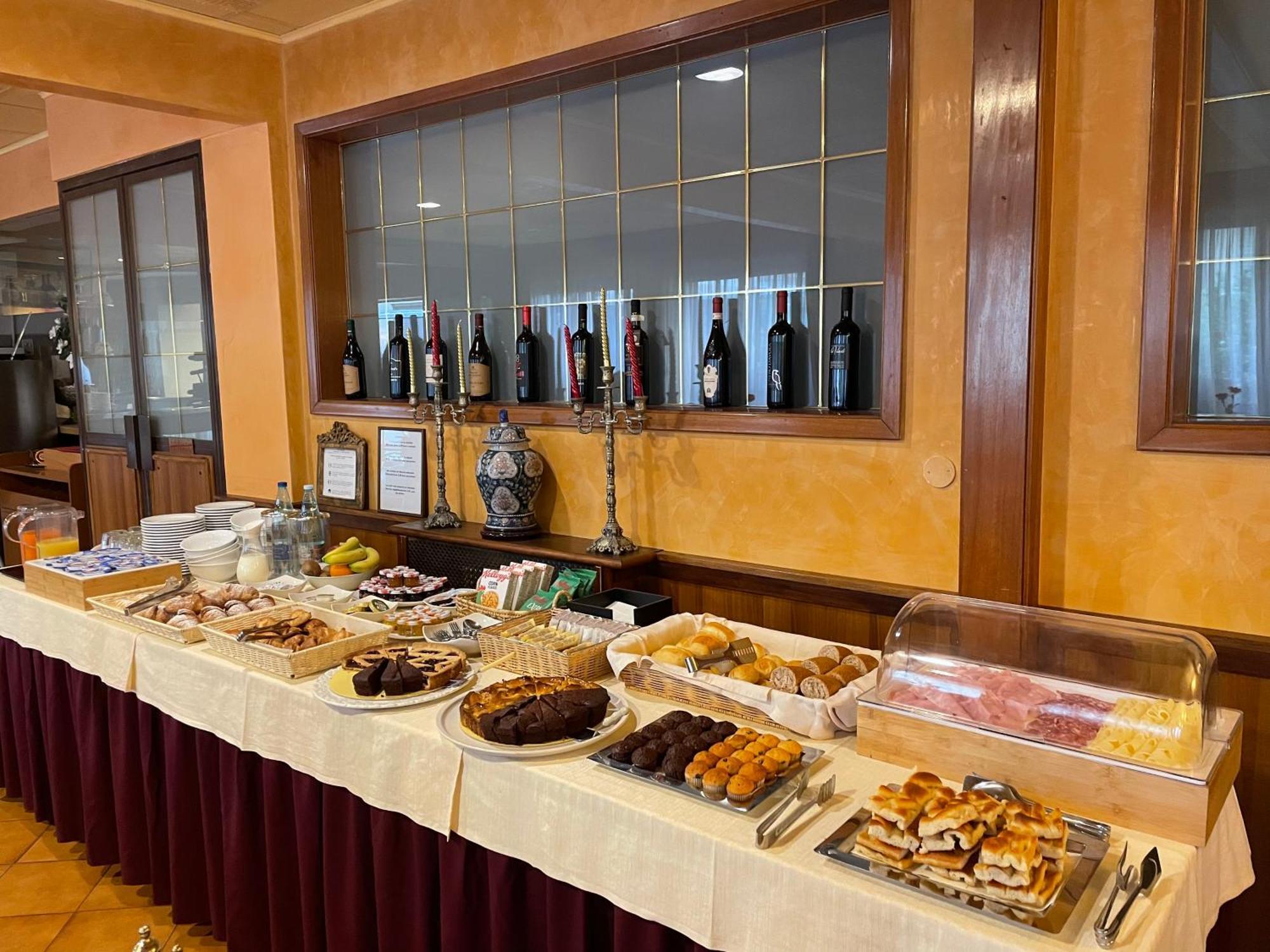 Hotel Mondial Rapallo Luaran gambar